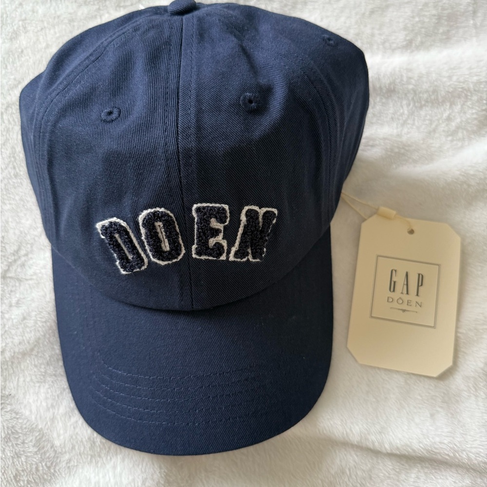 GAP Navy Blue Embroidered Cap
